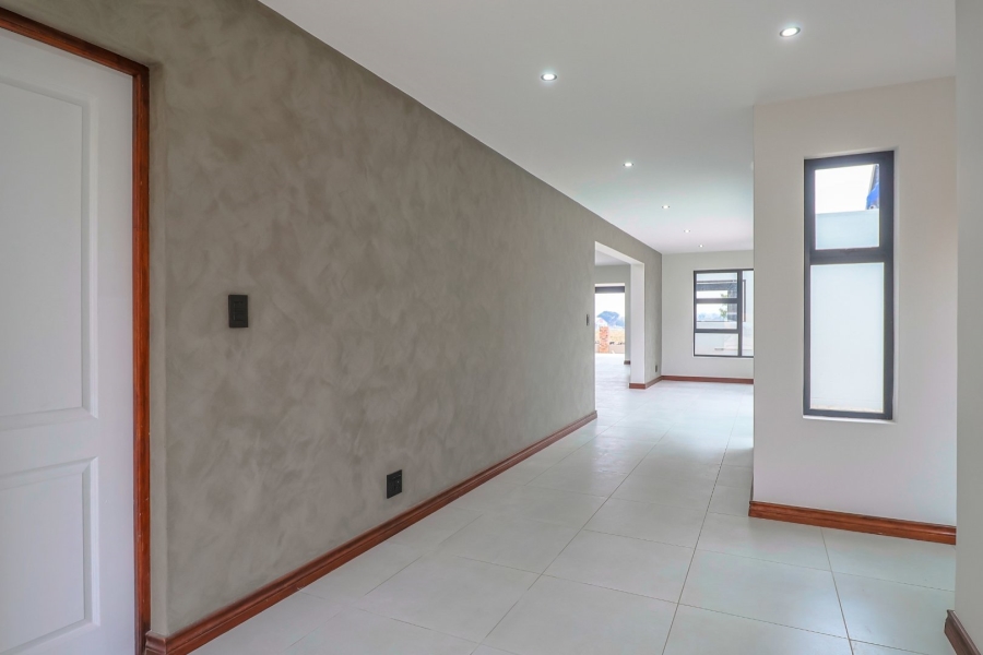 4 Bedroom Property for Sale in Landsmeer Residential Estate North West